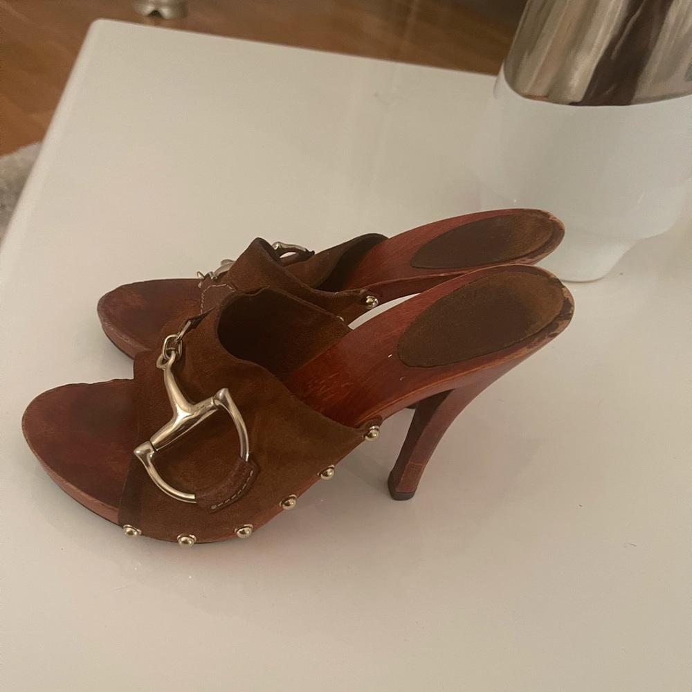 Brown Suede Gucci Open toe slip on